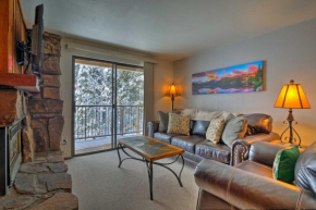 Winter Park Condo with Hot Tubs, 3 Mi to Ski Resort!